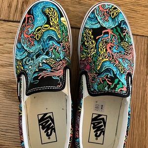Printed vans